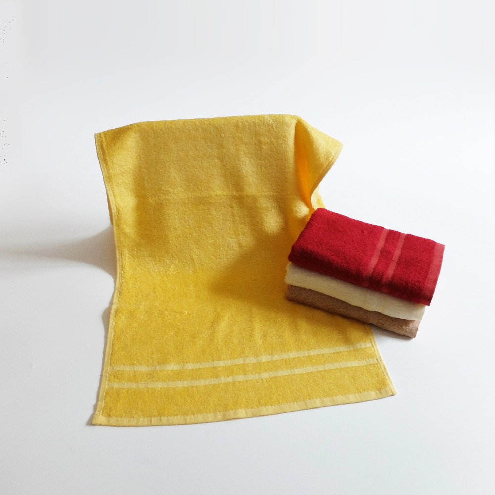 Cotton dyed satin towel