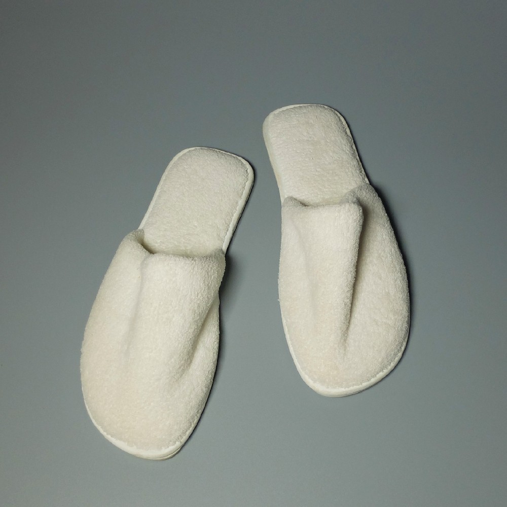 Disposable slippers